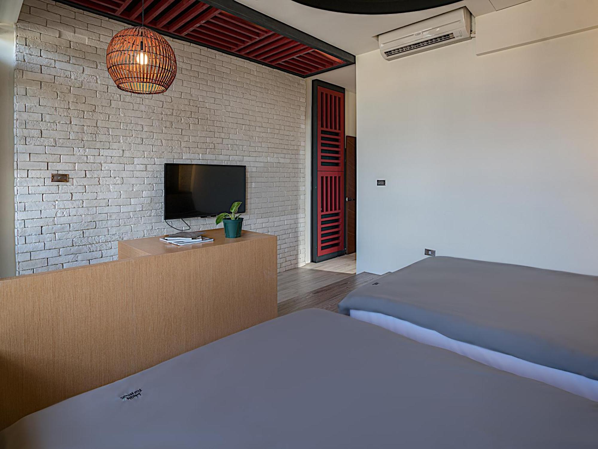 琉球茶室 現代館 Bed & Breakfast เสี่ยวหลิวฉิว ภายนอก รูปภาพ