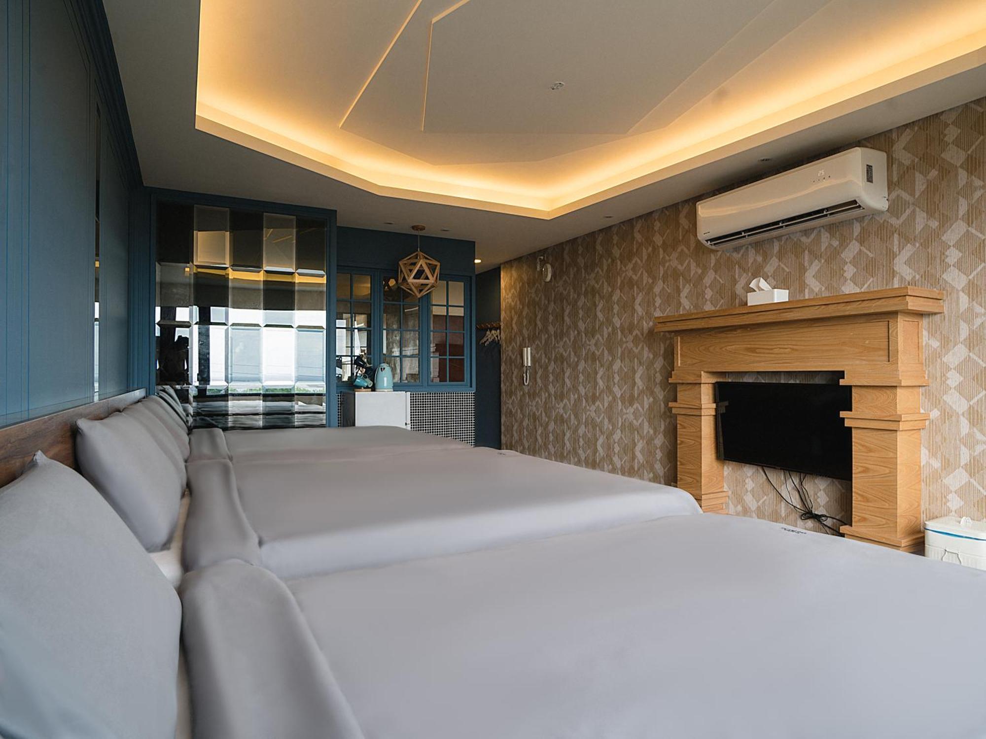 琉球茶室 現代館 Bed & Breakfast เสี่ยวหลิวฉิว ภายนอก รูปภาพ